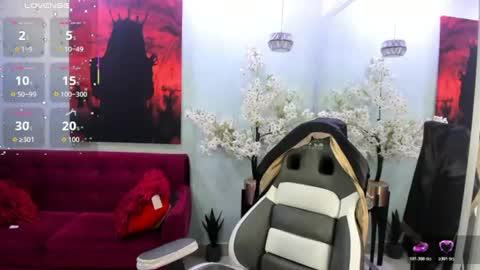 Snapshot of tammy_petit chatting on July 12, 2026, 3:41 am Tammy online show from July 12, 2026, 3:41 am