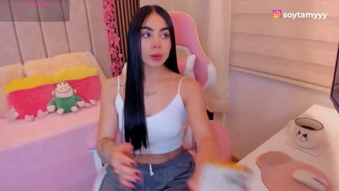 Snapshot of tammy_w chatting on February 2, 2026, 6:39 pm Tammy online show from February 2, 2026, 6:39 pm