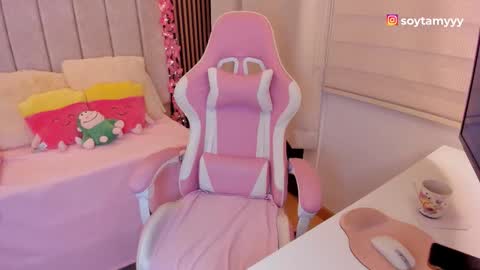 Snapshot of tammy_w chatting on February 13, 2026, 6:37 pm Tammy online show from February 13, 2026, 6:37 pm