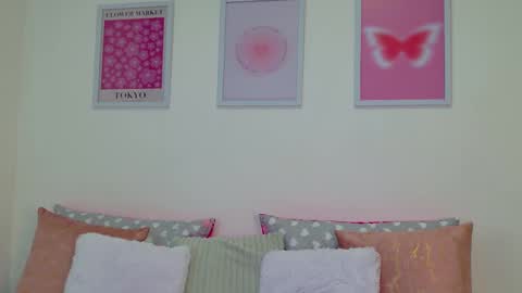 Snapshot of tamy_sweet01 chatting on February 16, 2025, 12:41 am tamy sweet01 online show from February 16, 2025, 12:41 am