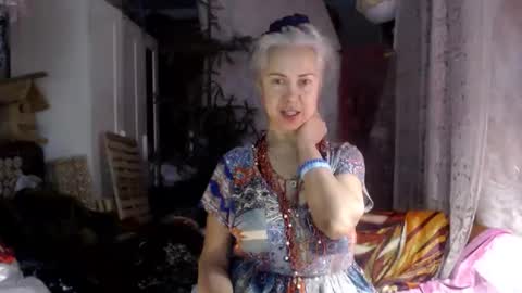 Milena online show from October 21, 2025, 4:19 pm