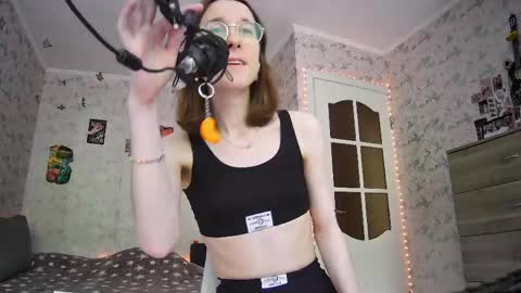 Milena Kuprianova online show from May 14, 2026, 10:22 am