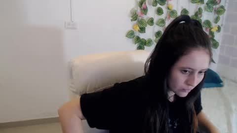 Tania  online show from January 9, 2026, 4:32 pm