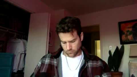 Dr. Love online show from November 25, 2025, 1:22 pm