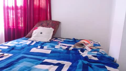 Angeline  Follow  online show from December 7, 2024, 7:43 pm