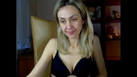 Snapshot of tanya6547 chatting on March 10, 2025, 11:42 am tanya online show from March 10, 2025, 11:42 am