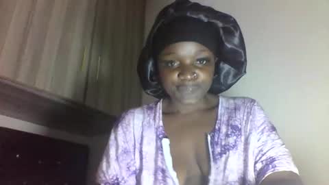 Tanyezz online show from June 7, 2026, 6:06 am