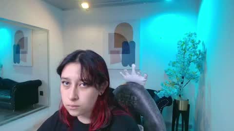 Tarly  Who  online show from May 6, 2026, 11:26 am