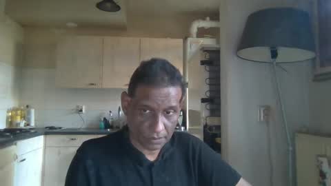 Genaro Thode online show from February 3, 2025, 11:53 am