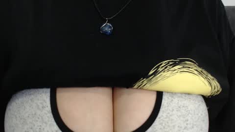 tarrant_ online show from February 13, 2025, 11:47 pm