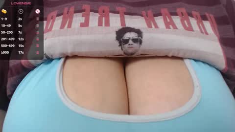 tarrant_ online show from March 4, 2025, 3:22 am