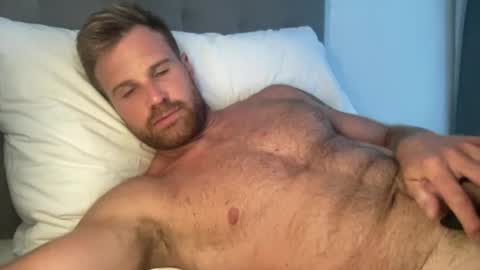 Snapshot of tarzan_thejungleboy chatting on February 19, 2025, 1:39 pm Tarzan online show from February 19, 2025, 1:39 pm