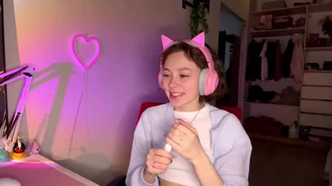 Snapshot of tashajovich chatting on February 22, 2026, 10:08 pm Darlin online show from February 22, 2026, 10:08 pm