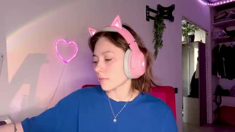 Darlin online show from May 13, 2026, 10:17 pm