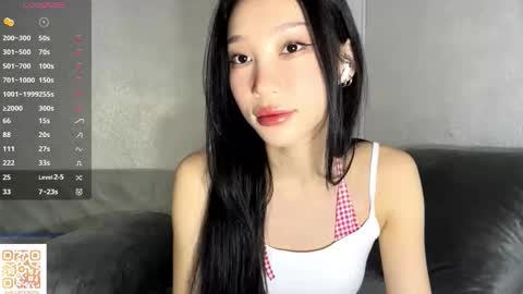 Snapshot of tashinadoncaster chatting on October 2, 2025, 8:10 am Viola online show from October 2, 2025, 8:10 am