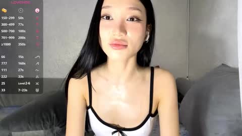 Snapshot of tashinadoncaster chatting on October 14, 2025, 6:47 am Viola online show from October 14, 2025, 6:47 am