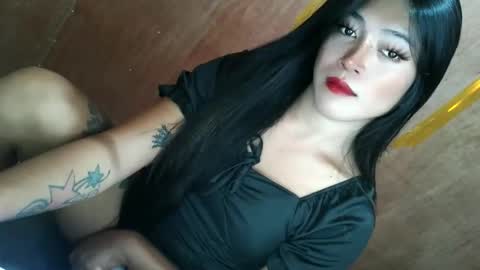   online show from October 8, 2025, 3:04 am