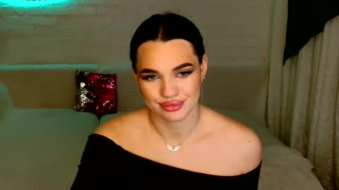 tasty_babyy online show from December 12, 2024, 6:53 pm