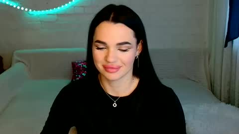 tasty_babyy online show from October 8, 2025, 12:58 pm
