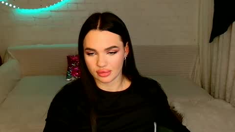 tasty_babyy online show from October 22, 2025, 3:45 pm