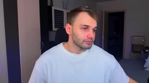 Snapshot of tasty_justin chatting on February 23, 2026, 8:06 pm My shows 2100500 UTC3 online show from February 23, 2026, 8:06 pm