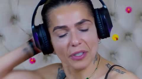 Snapshot of tastypatricia chatting on May 17, 2026, 1:29 pm TastyPatricia online show from May 17, 2026, 1:29 pm