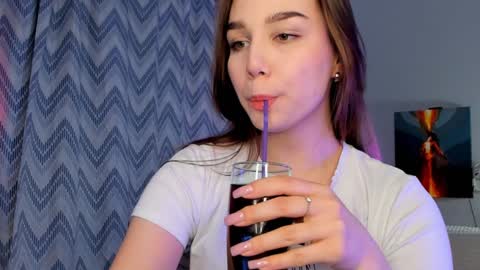 Tate online show from December 6, 2024, 4:17 pm