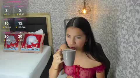 Snapshot of tatigold2 chatting on December 10, 2024, 12:49 pm T A T I online show from December 10, 2024, 12:49 pm