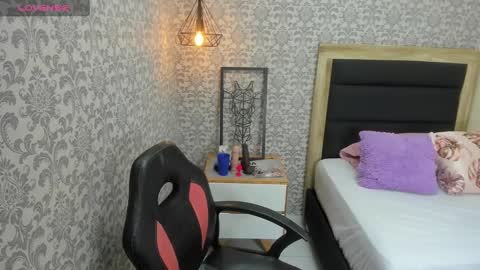 Snapshot of tatigold2 chatting on January 11, 2025, 12:29 pm T A T I online show from January 11, 2025, 12:29 pm