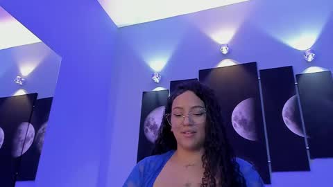Snapshot of tatii_moon chatting on February 13, 2025, 9:51 am Tati online show from February 13, 2025, 9:51 am