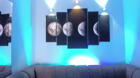 Snapshot of tatii_moon chatting on October 4, 2025, 3:59 am Tati online show from October 4, 2025, 3:59 am