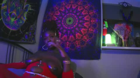 Snapshot of tatithegoddess chatting on February 14, 2025, 7:07 am Tati the Ebony goddess online show from February 14, 2025, 7:07 am