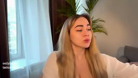 Snapshot of tatti_1 chatting on May 10, 2026, 12:21 pm Tata online show from May 10, 2026, 12:21 pm