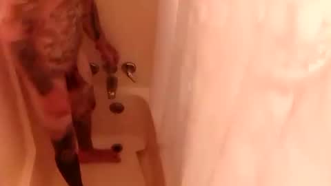 tattoo3333 online show from December 6, 2024, 10:19 pm