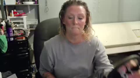 Snapshot of tattooeddirtyteacher chatting on February 10, 2025, 11:15 am Lisa Lovely online show from February 10, 2025, 11:15 am