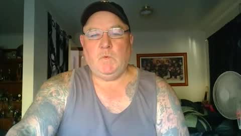 tattzsexy online show from February 5, 2026, 9:52 pm