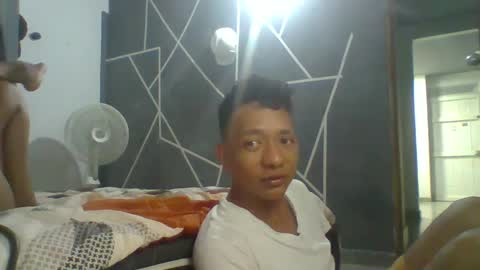 tauron420 online show from December 11, 2024, 4:07 am