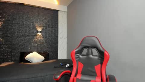  T A U R U S  online show from November 23, 2025, 10:04 am