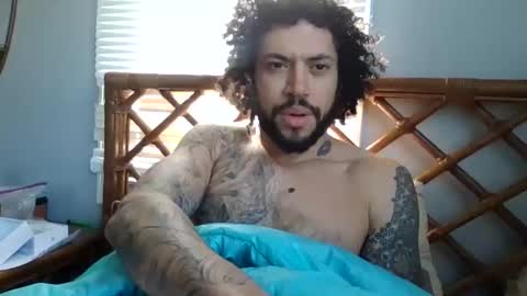 Snapshot of taurusbaeforever chatting on April 7, 2026, 3:01 pm taurusbaeforever online show from April 7, 2026, 3:01 pm