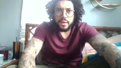 Snapshot of taurusbaeforever chatting on April 13, 2026, 1:49 pm taurusbaeforever online show from April 13, 2026, 1:49 pm