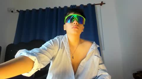 Taveko online show from April 6, 2026, 7:04 pm