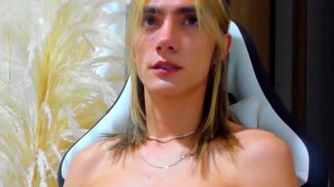 tayler_swift1 online show from October 30, 2025, 12:12 am