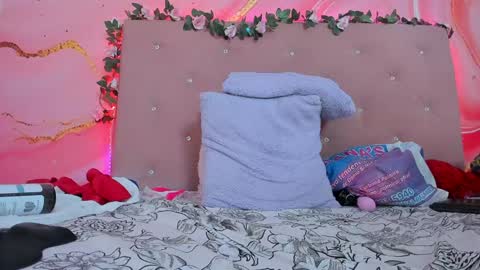 Sarah  online show from February 9, 2025, 1:11 am