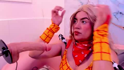 taylor_cupper_ online show from November 8, 2025, 4:23 am