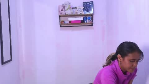 taylor lii0425 online show from May 15, 2026, 11:56 pm