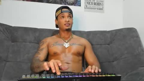 Taylor Mccarthy online show from October 10, 2025, 3:16 am