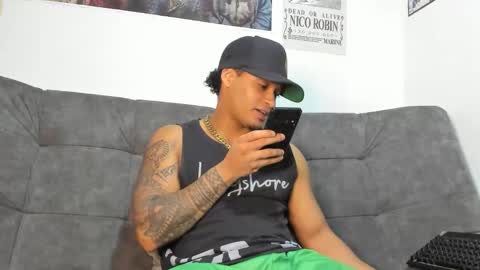 Taylor Mccarthy online show from October 22, 2025, 12:44 am