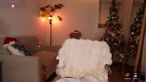 Snapshot of taylormich1 chatting on December 30, 2024, 9:29 pm taylormichell online show from December 30, 2024, 9:29 pm