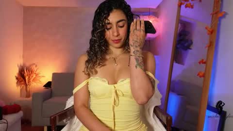 Snapshot of taylormich1 chatting on October 8, 2025, 7:22 pm taylormichell online show from October 8, 2025, 7:22 pm