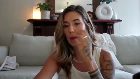 Snapshot of taylorslittlekingdom chatting on January 28, 2025, 1:08 am Taylor online show from January 28, 2025, 1:08 am